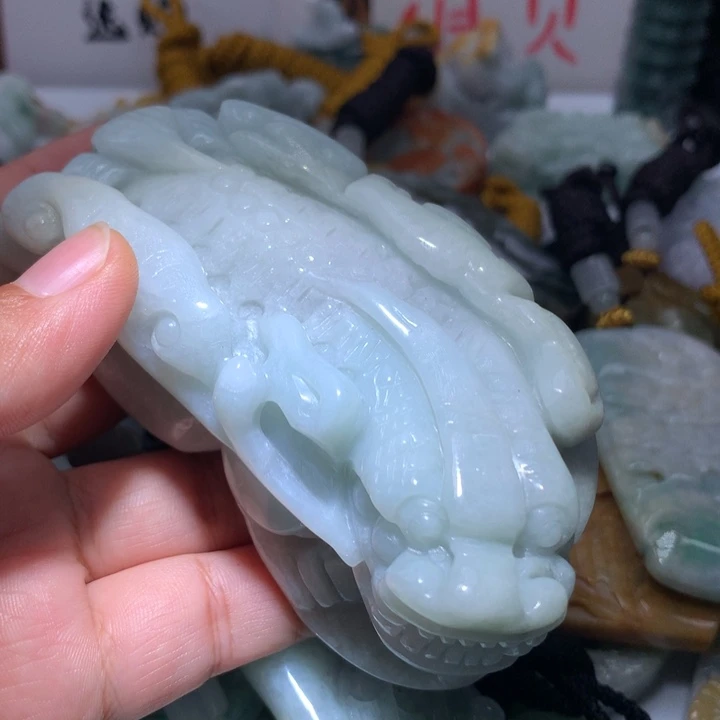翡翠未镶嵌颈饰保真天然A货翡翠