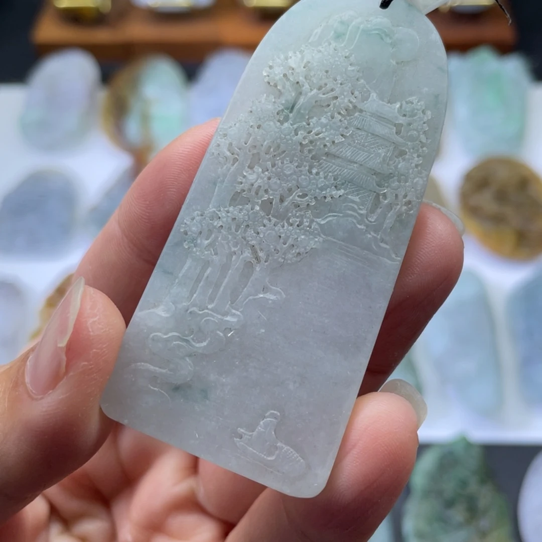 定制翡翠未镶嵌山水