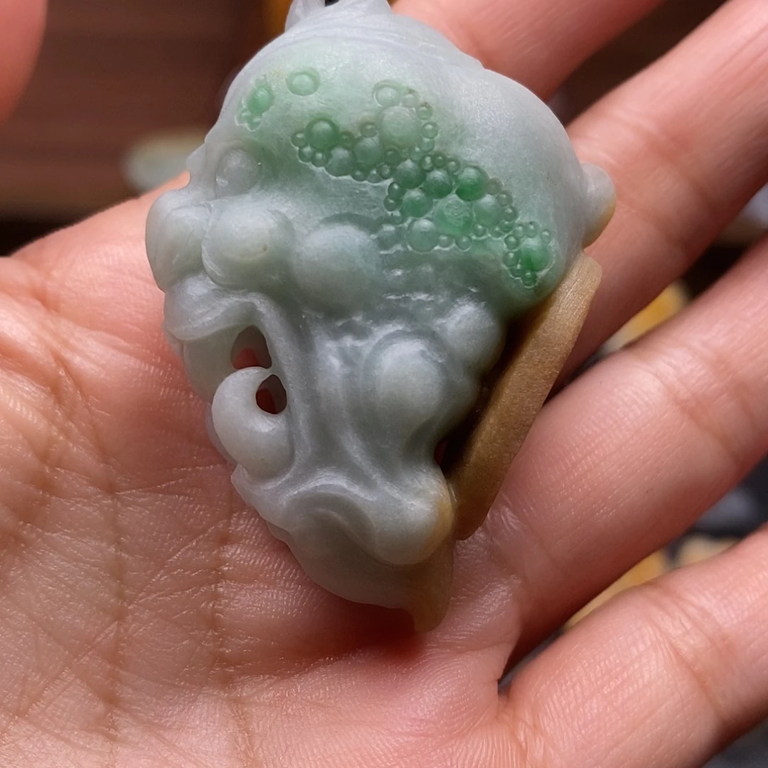 致***博定制翡翠未镶嵌毛货抛光