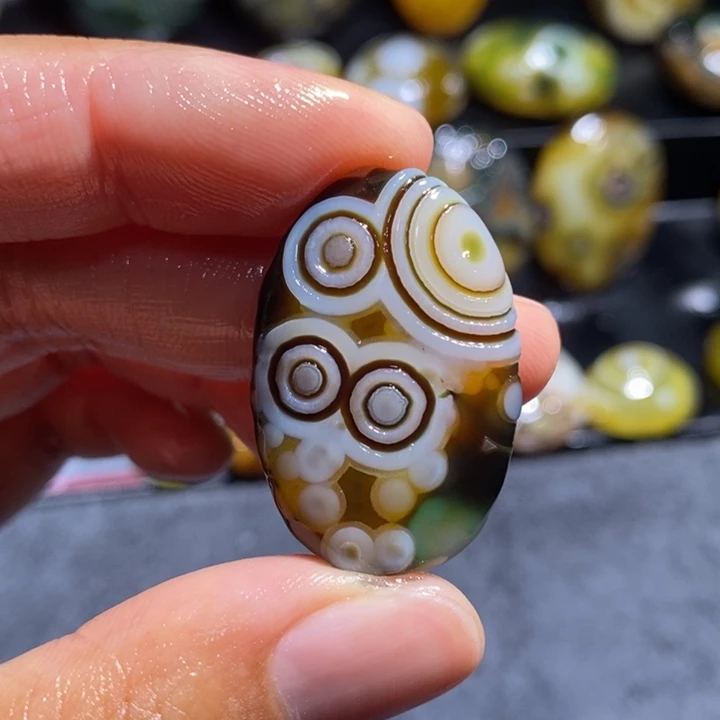 玛瑙/玉髓珠宝奇石未镶嵌