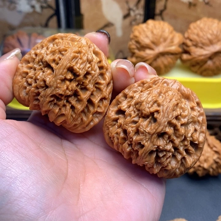 把件文玩核桃598三角疆46全品