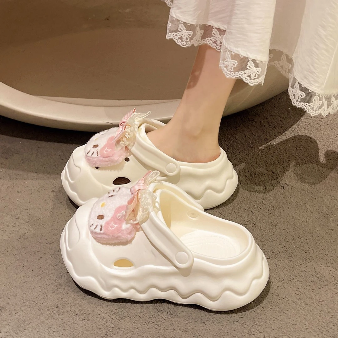 可爱卡通KT猫洞洞鞋女2025年夏季时尚百搭厚底增高蝴蝶结包头拖鞋