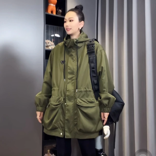 风衣女中长款韩版连帽大口袋宽松休闲时尚春秋外套时尚