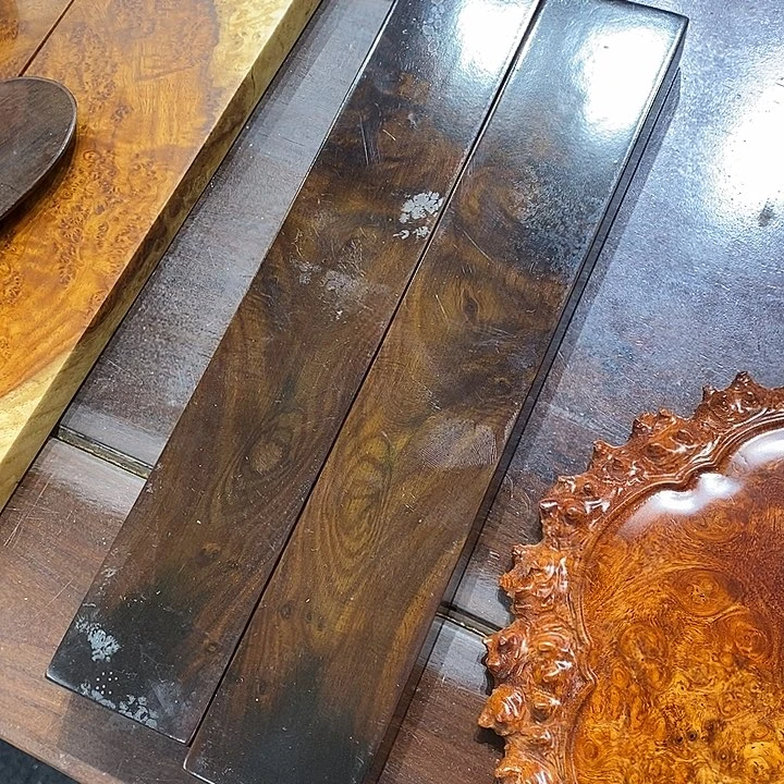 用***1酸枝迟一对漂亮的