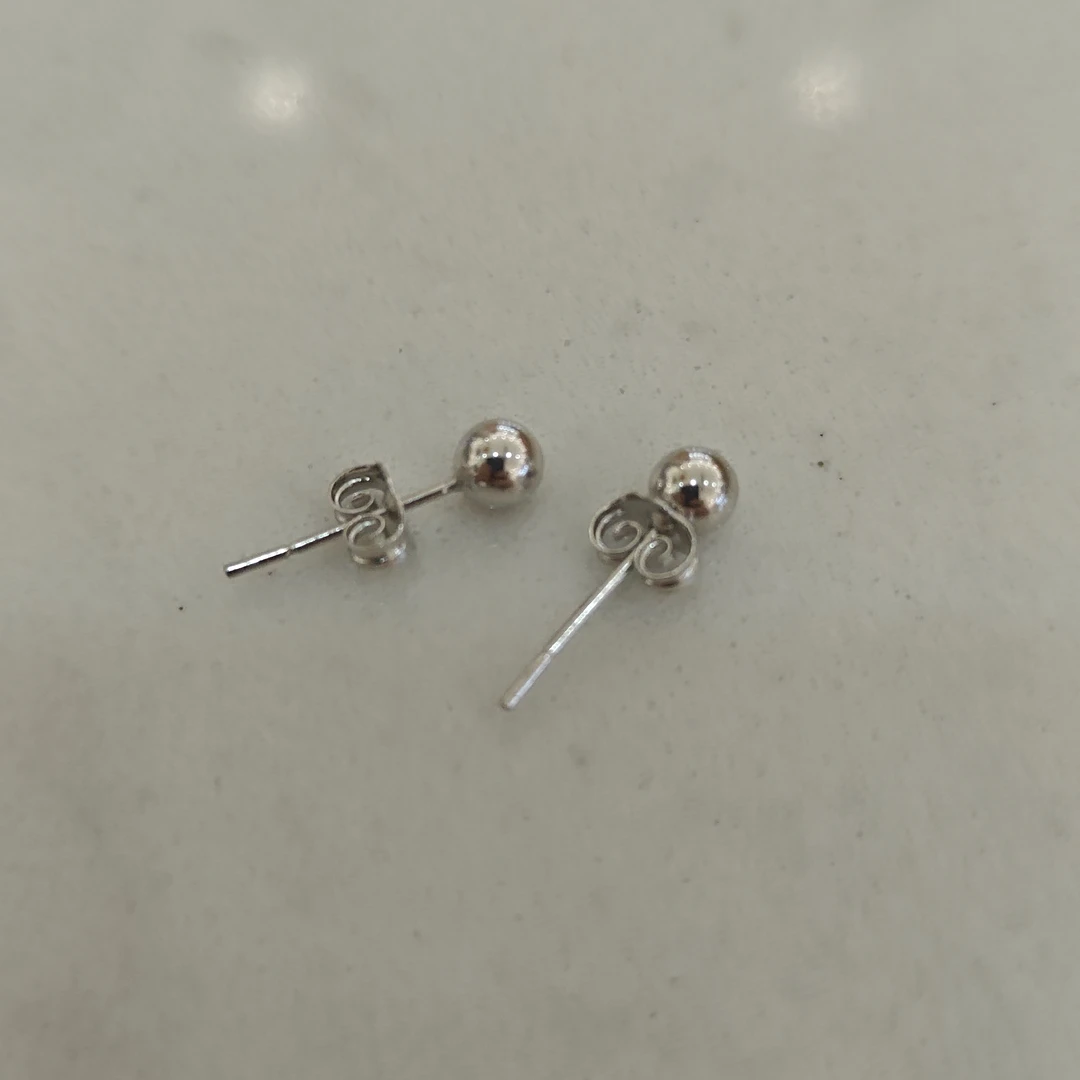 铂金pt950耳饰1.6克