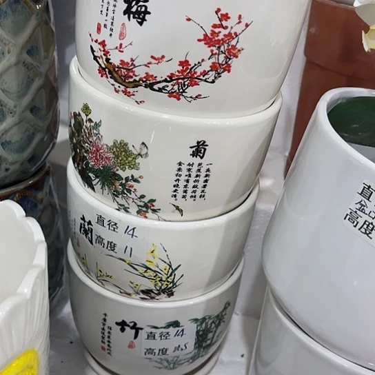 多肉绿植陶瓷花盆9.9包邮，有孔