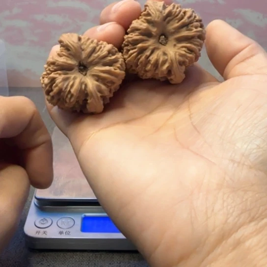 文玩核桃吊坠胤*.核桃