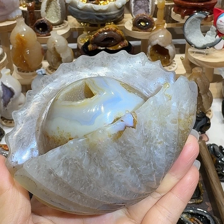 未镶嵌水晶大型摆件（非配饰）