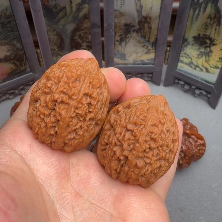 文玩核桃吊坠蒜头34