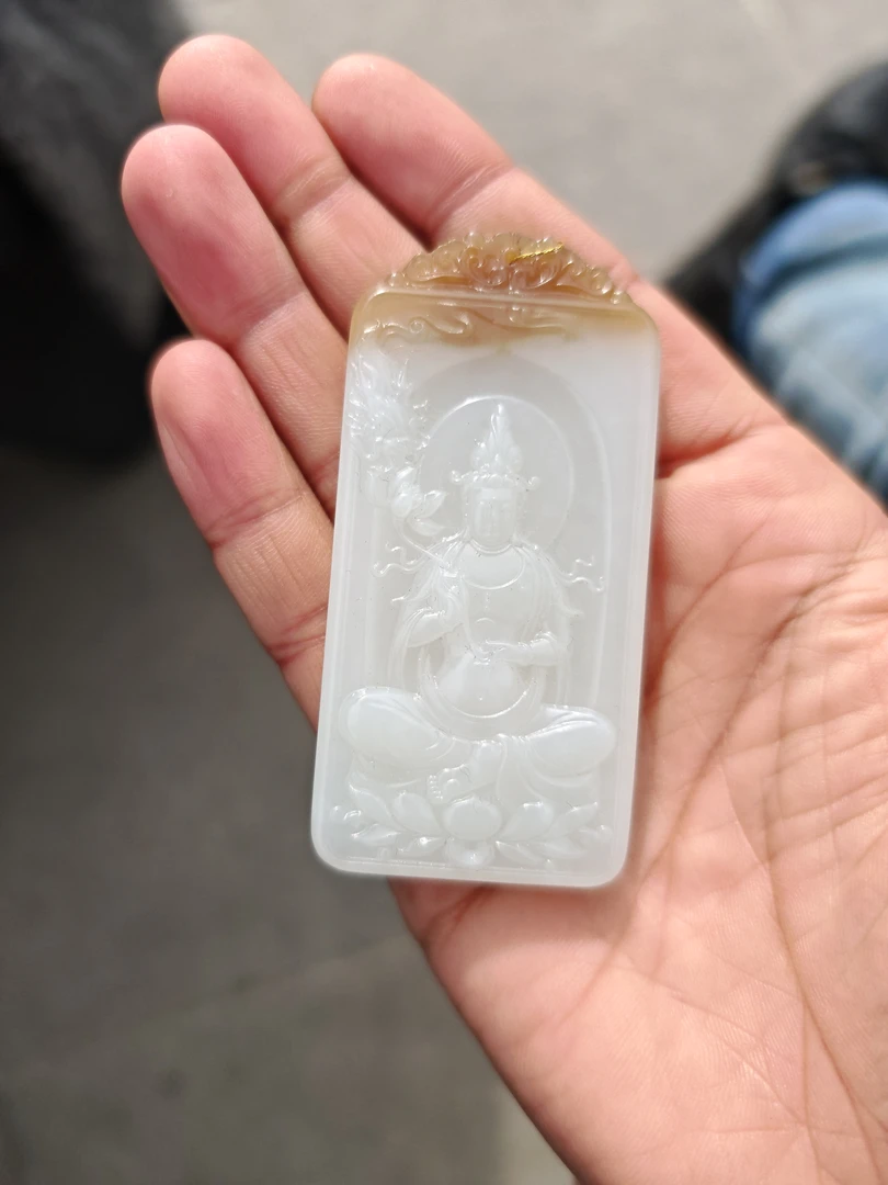 和田玉吊坠高端奢华款