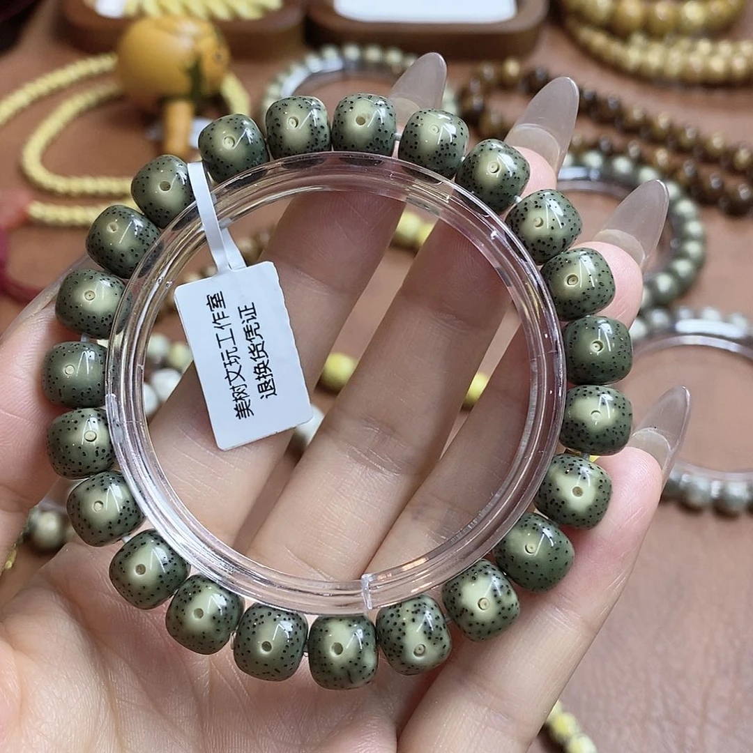 F*美树文玩•卡10黄金瞳