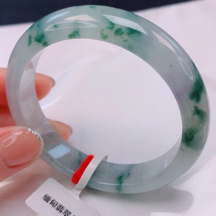 翡翠未镶嵌手镯57圈口