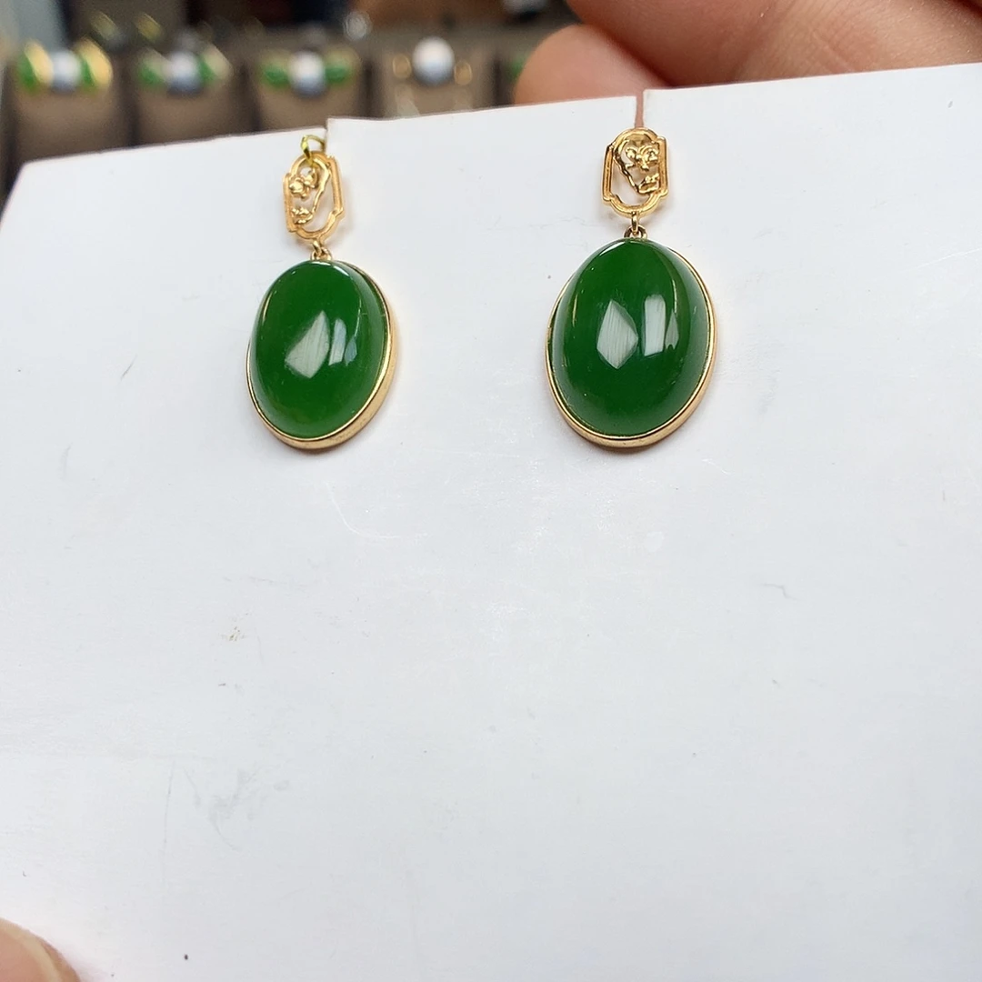 和田玉（碧玉）18K金镶嵌耳饰10×14