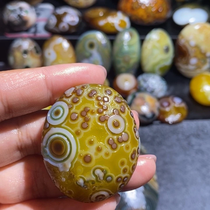 玛瑙/玉髓未镶嵌吊坠(不含链)130