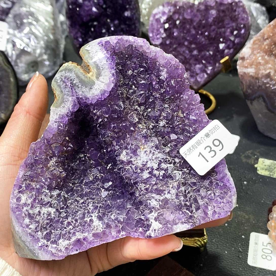 水晶大型摆件（非配饰）未镶嵌