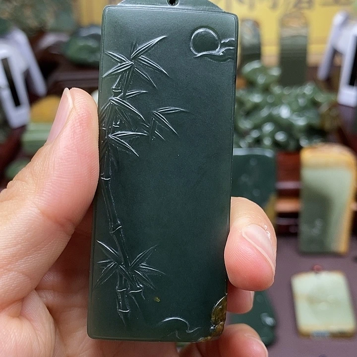 琳***龖岫岩河磨玉（透闪石质玉）未镶嵌挂件