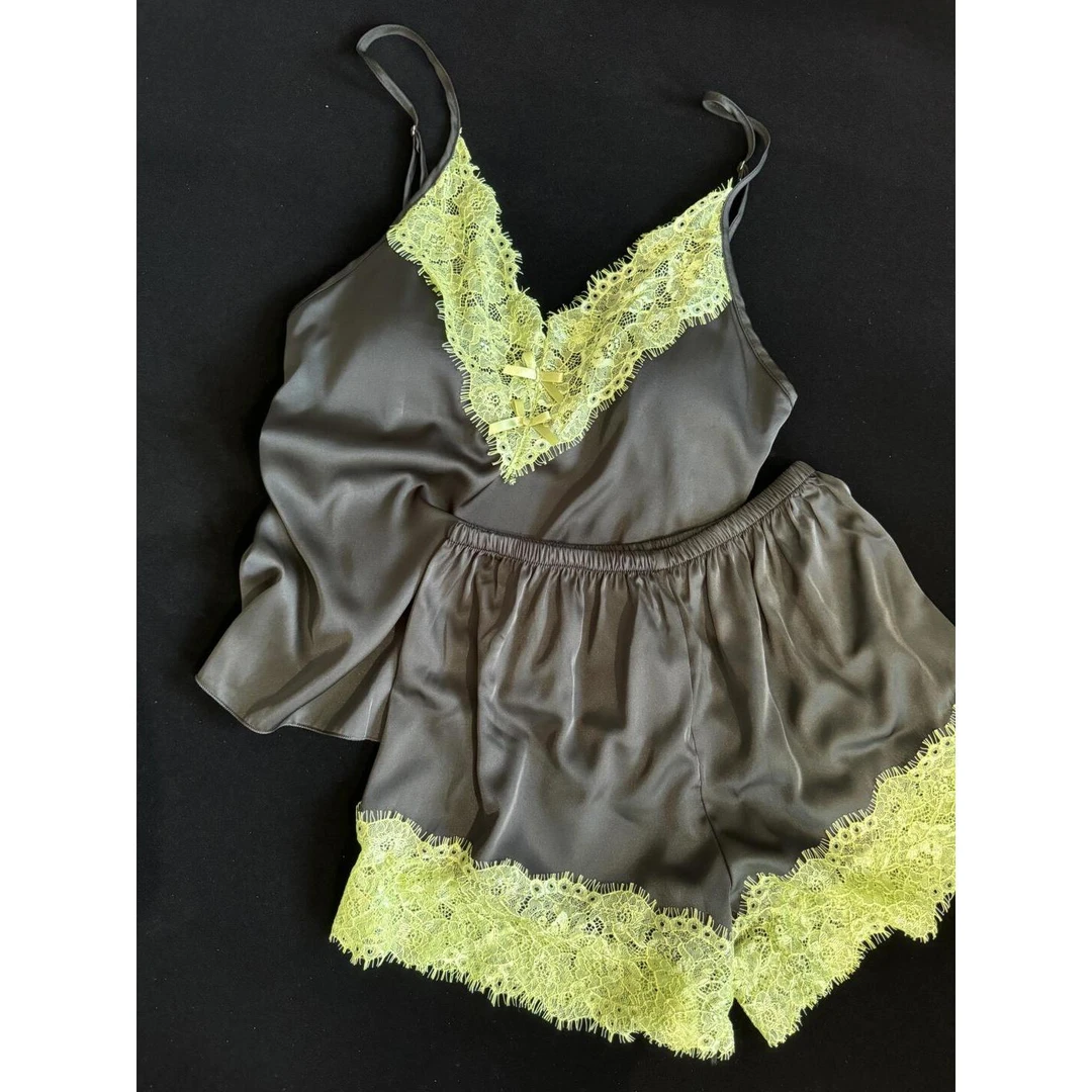 夏季新款吊带短裤两件套薄款冰丝睡衣女带胸垫纯欲风家居服可外穿