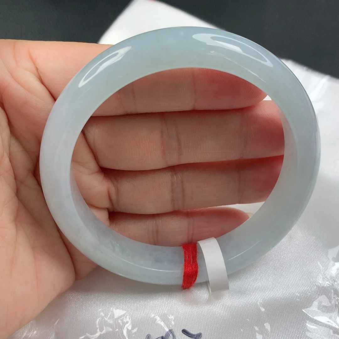 翡翠手镯未镶嵌，，，，，，