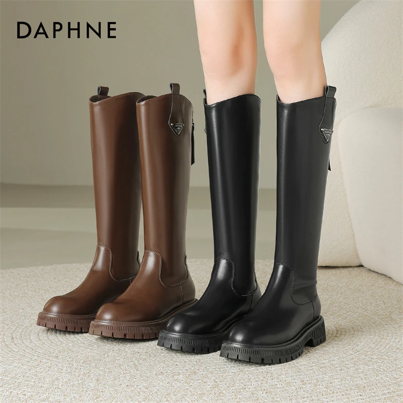 达芙妮长筒靴显腿长洋气2025秋冬新款厚底时尚保暖百搭英伦风女靴