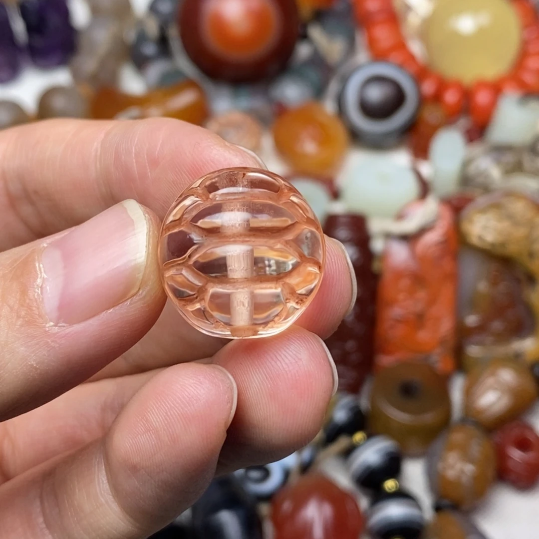 慢***生水晶未镶嵌颈饰水晶