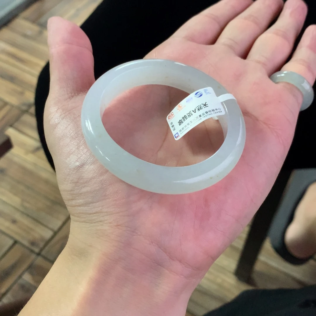 翡翠未镶嵌手镯78号53.8贵妃