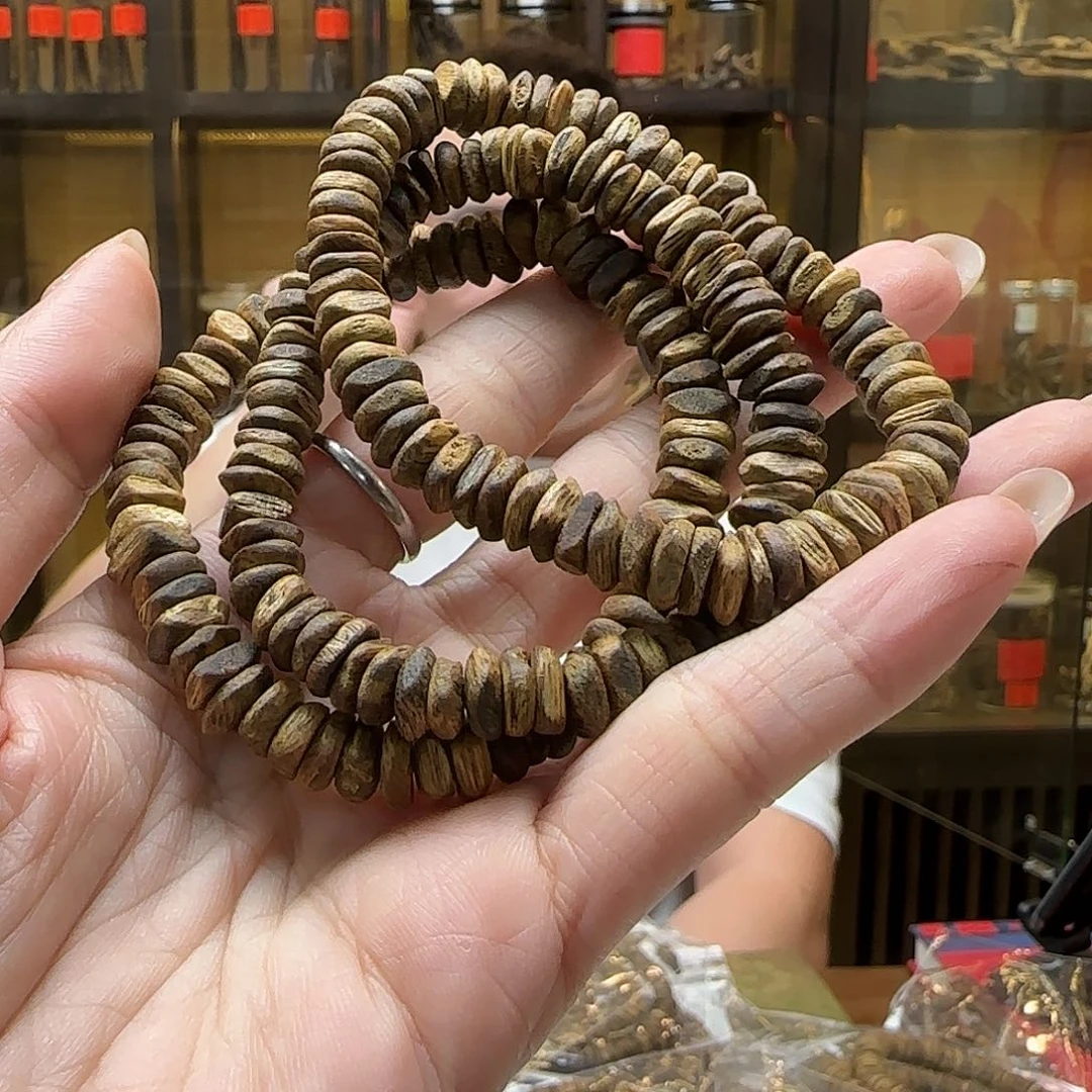 手串沉香3国香奇楠随形碎银珠单圈 6g+多样性发一串