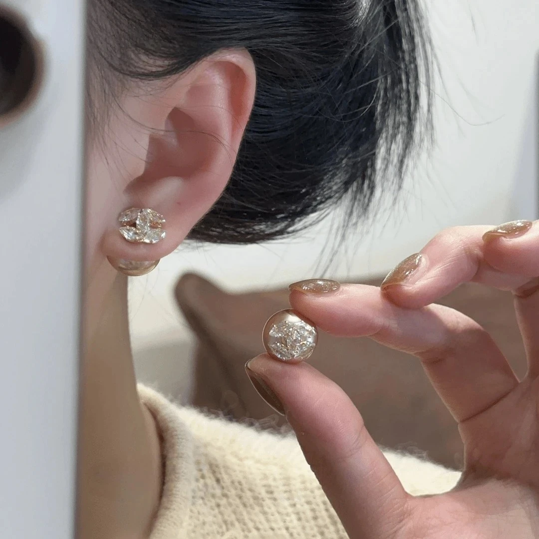 铜合金耳饰 轻奢气质小香风法式温柔锆石百搭耳钉 【春节礼物】