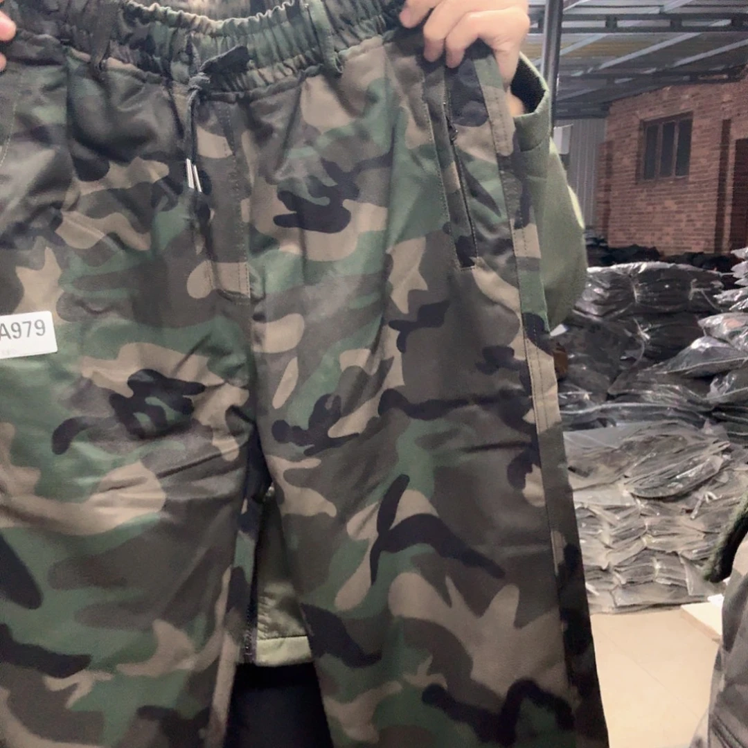 175瑕疵棉裤。979。