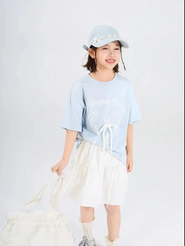 夏季时尚潮童短袖(一码一拍)