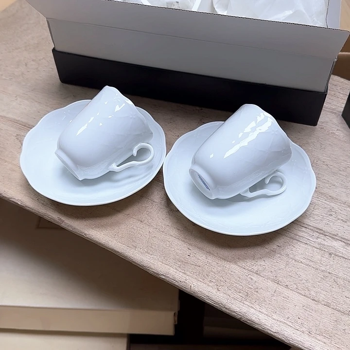 瓷片噗哈哈哈哈哈哈哈哈哈