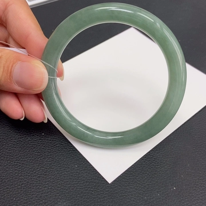 翡翠手镯未镶嵌55-56圆条