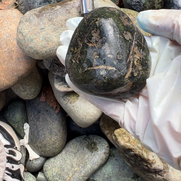 平***淡长石玉合金藏玉藏玉