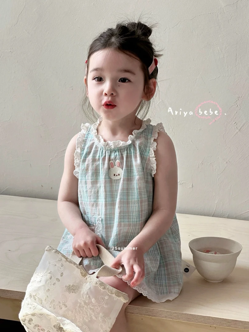 阿瑞雅夏季小兔子格子连衣裙