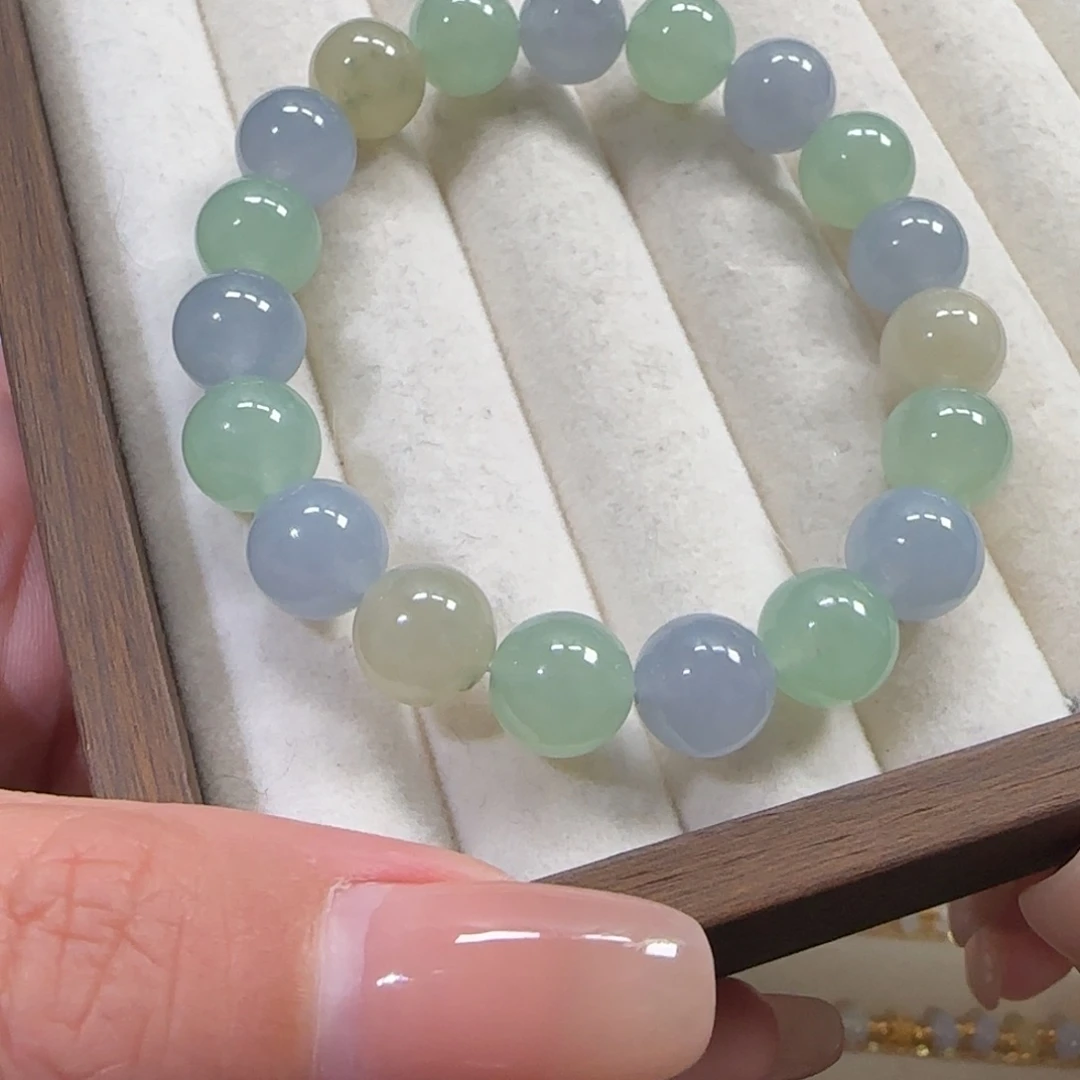 翡翠未镶嵌手链卡10多宝手串