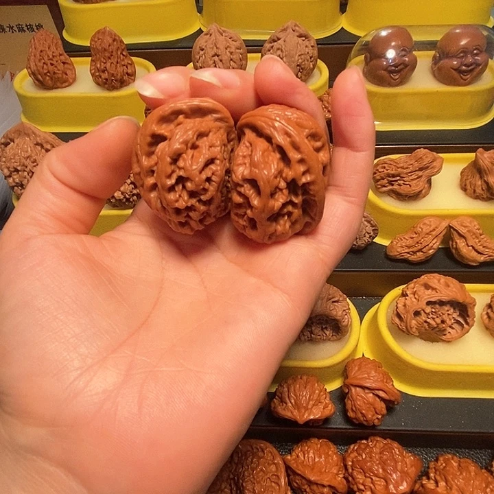 文玩核桃吊坠七**师粗筋半壁