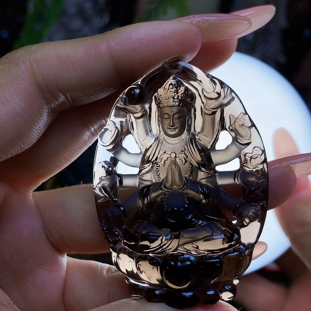 水晶颈饰未镶嵌我****立，