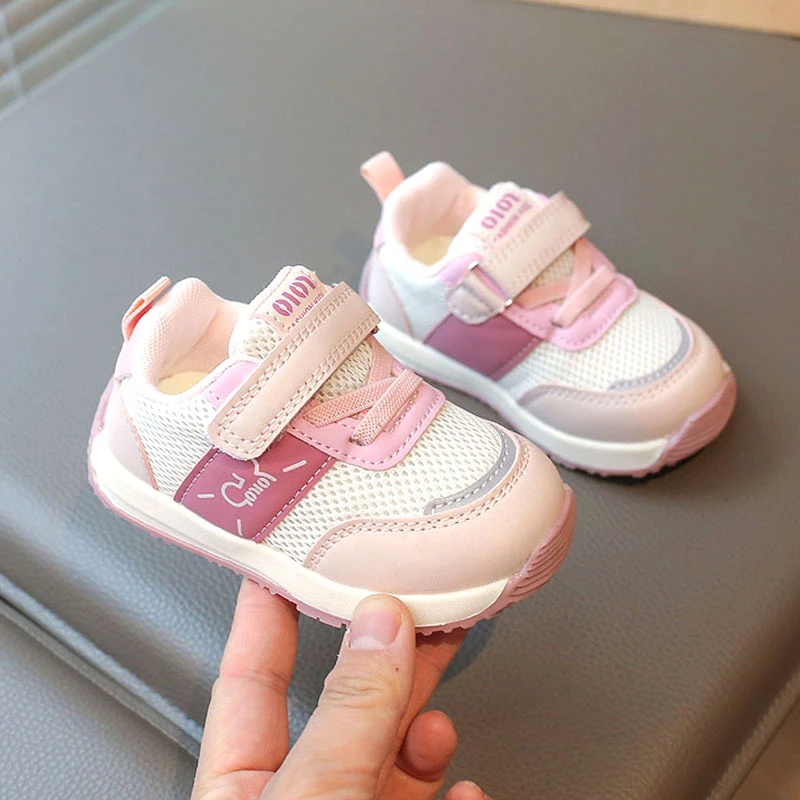 春季女宝宝运动鞋0一1-3岁半春秋学步鞋婴儿女童软底透气网面鞋子