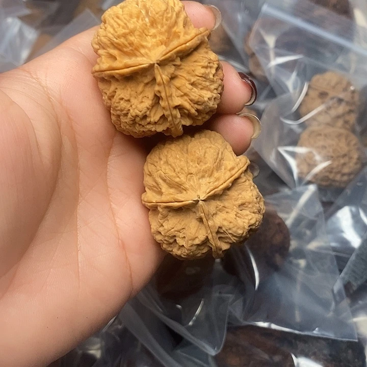 文玩核桃吊坠35号41mm微磕