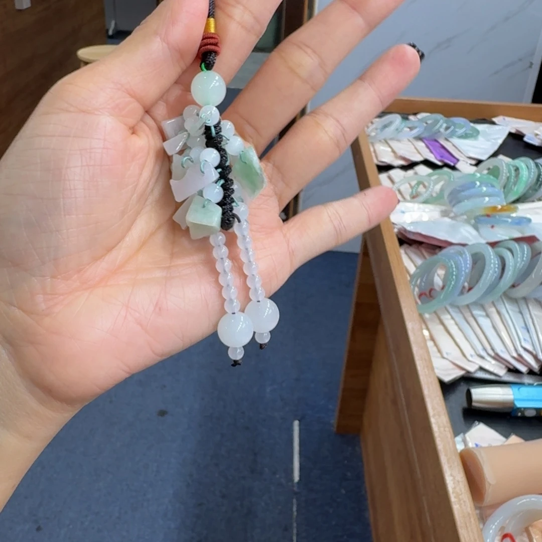 '***澄翡翠未镶嵌颈饰纯天然缅甸翡翠a货