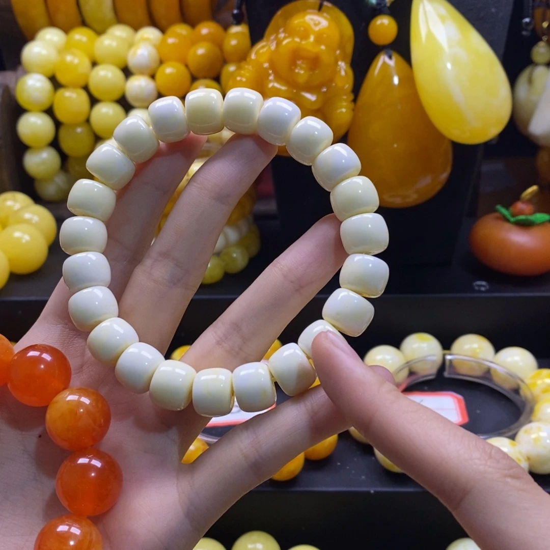 季***夏非金属卡12老型满蜡的白串