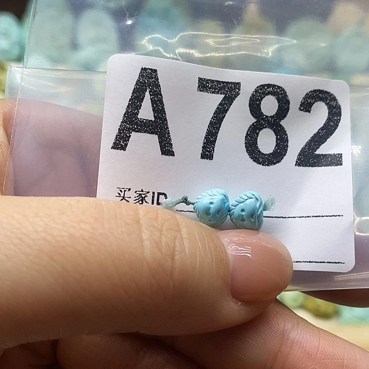 绿松石未镶嵌绿松石配饰定制