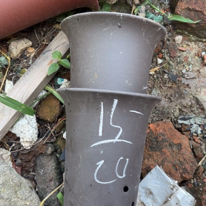 紫砂花盆紫砂的花