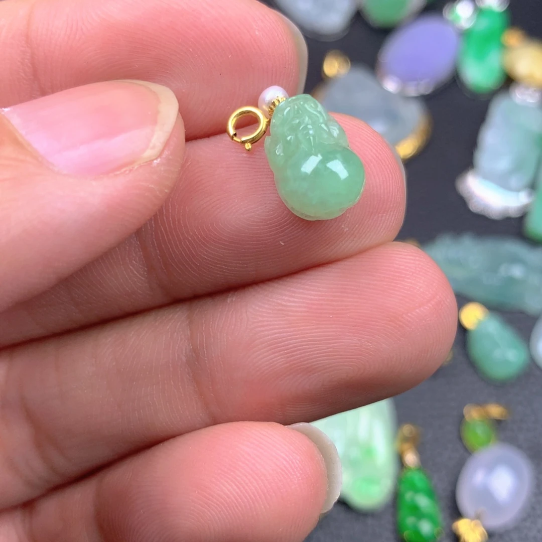 【闪购商品】翡翠18K金镶嵌颈饰翡翠