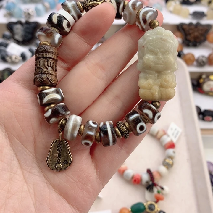 非金属黄老爷藏风手串