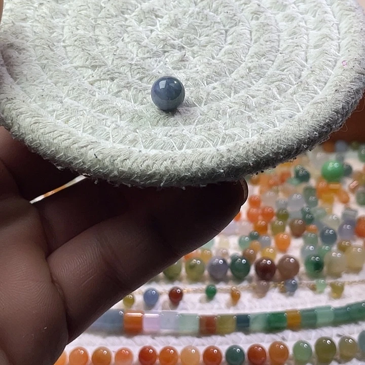 翡翠散珠未镶嵌定制翡翠卡8.4