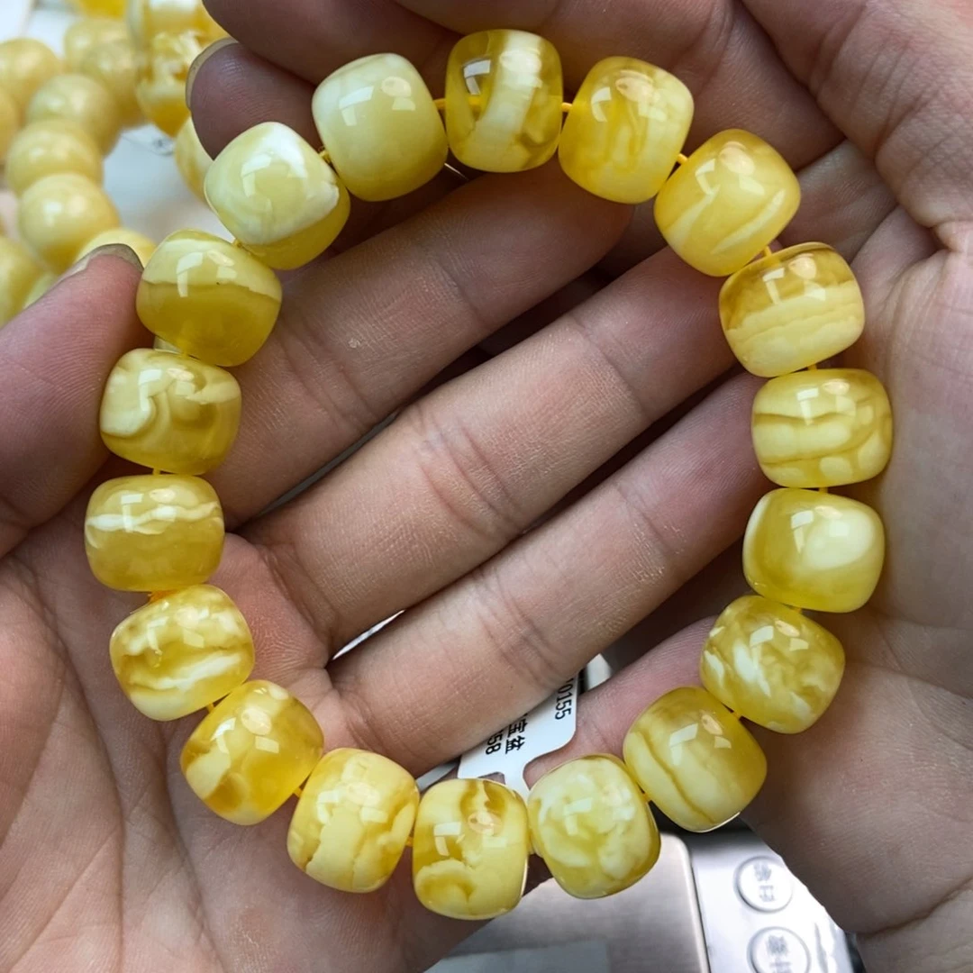 未镶嵌琥珀珠宝奇石2