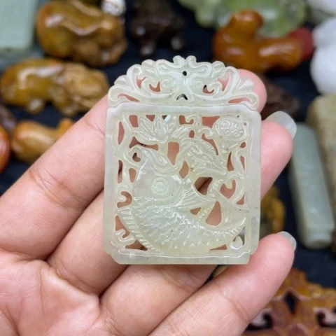 蛇纹石玉未镶嵌颈饰29