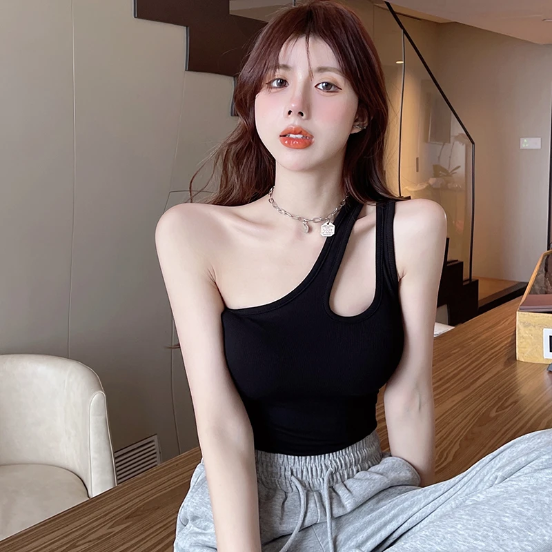 不规则斜肩吊带女黑色无袖挂脖上衣夏修身辣妹镂空设计感短款背心