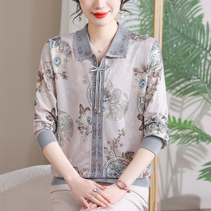 2025年气质妈妈装春秋季新款长袖上衣中老年女装春款时尚T恤小衫