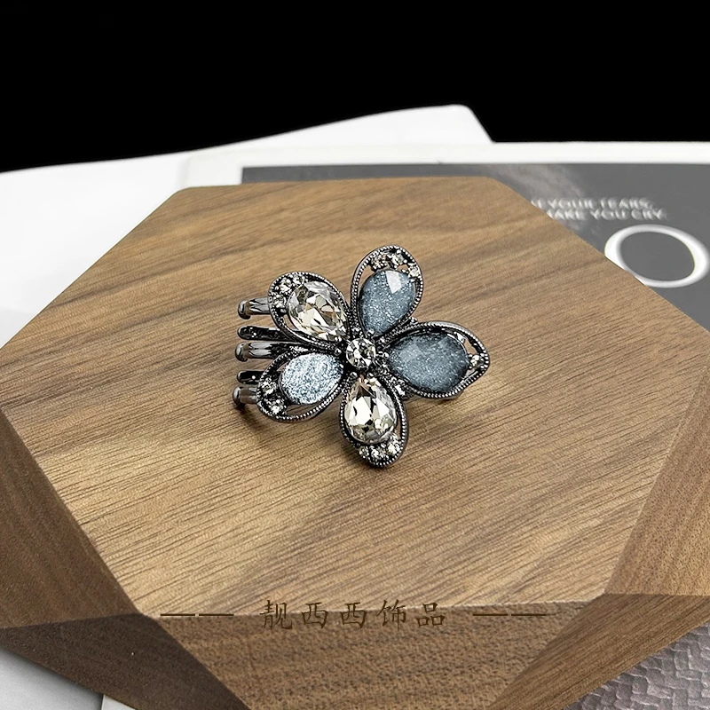 【LXX靓西西】182 优雅五瓣花气质时尚3.6厘米螃蟹夹